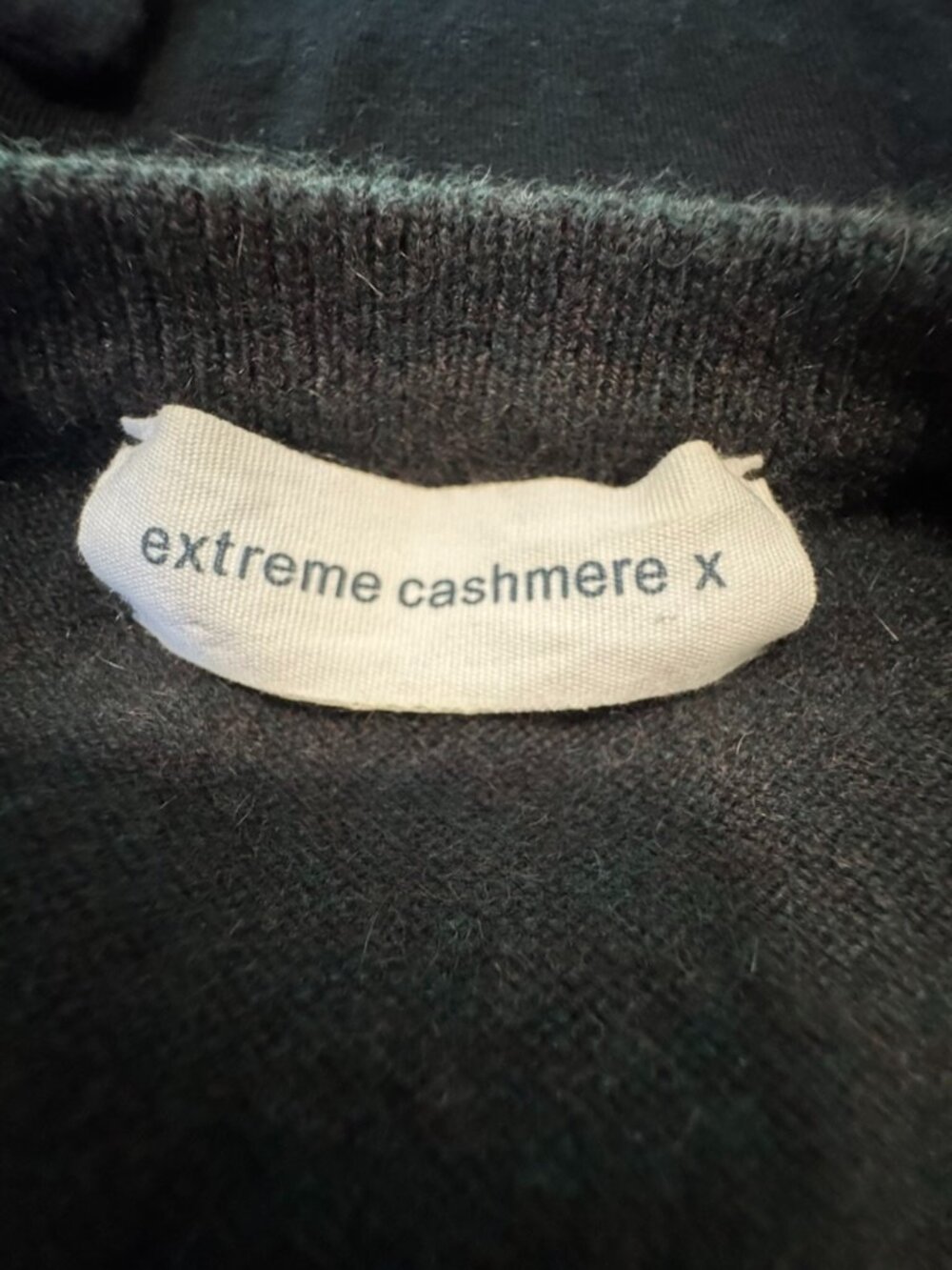 Extreme Cashmere - Picture 2 of 4